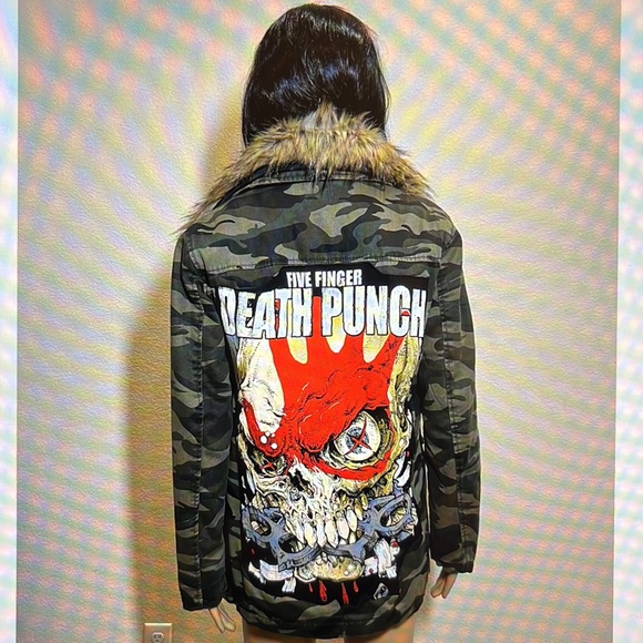 Camouflage Fur-Trimmed Women's Jacket - Picture 2 of 5